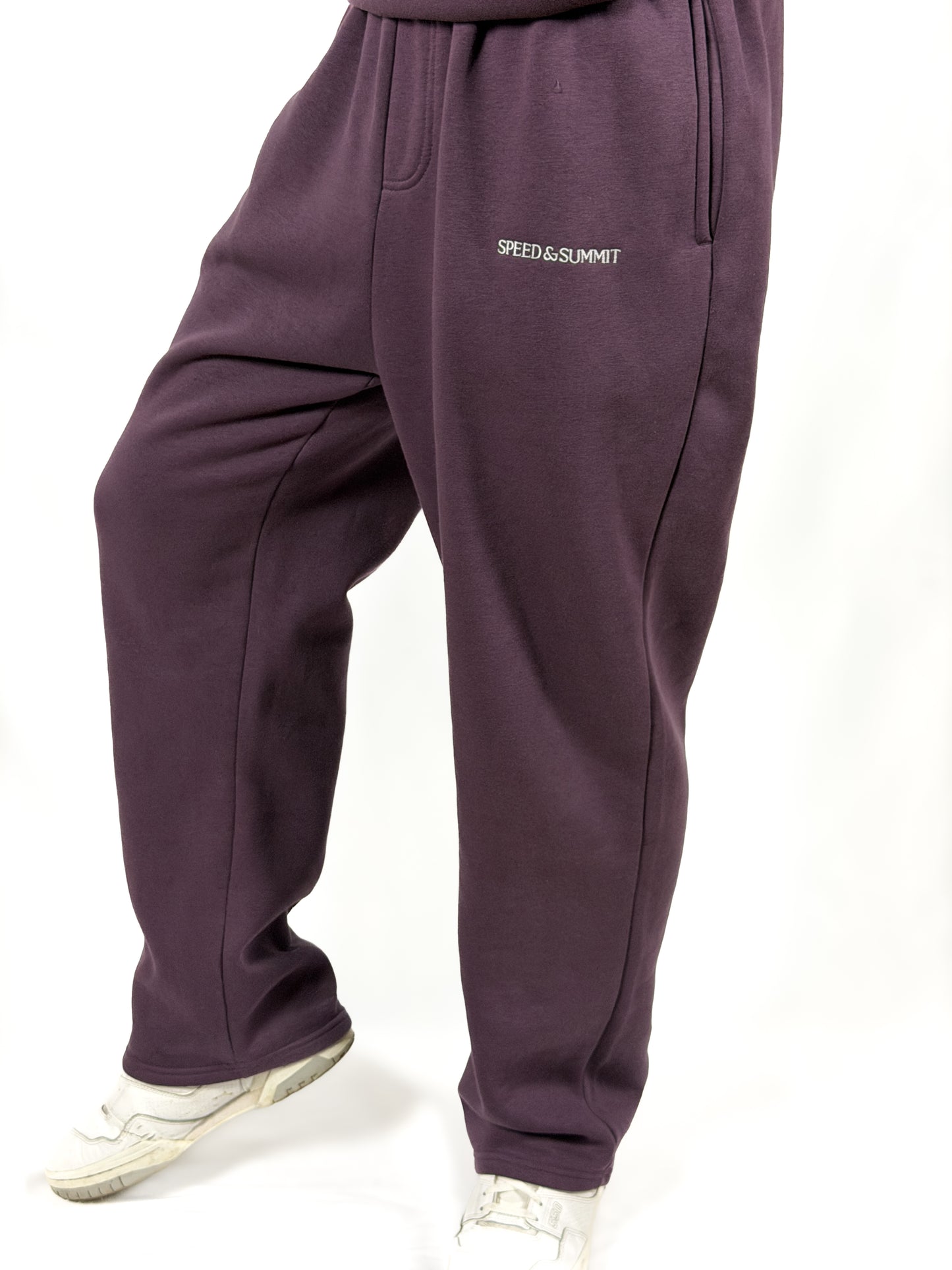 Summit Essential Trackpant